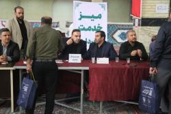 برپایی میز خدمت ادارات شهرستان اسلامشهر در مصلای نماز جمعه